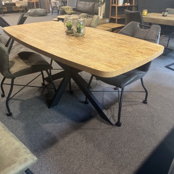 Eetkamertafel Reus Deens ovaal 210 cm | HPL | Mango