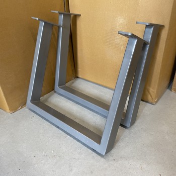 Poten U-type | Raw metal | UrbanSofa