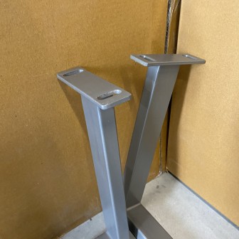 Poten U-type | Raw metal | UrbanSofa