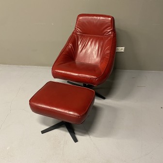 Fauteuil Derek | Rood | Leer | Voetenbankje