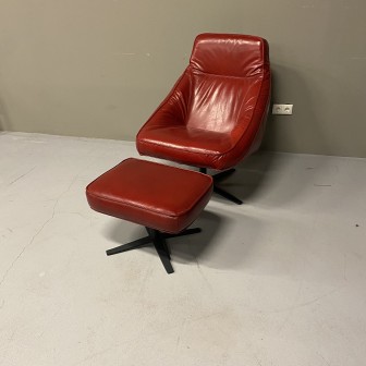 Fauteuil Derek | Rood | Leer | Voetenbankje