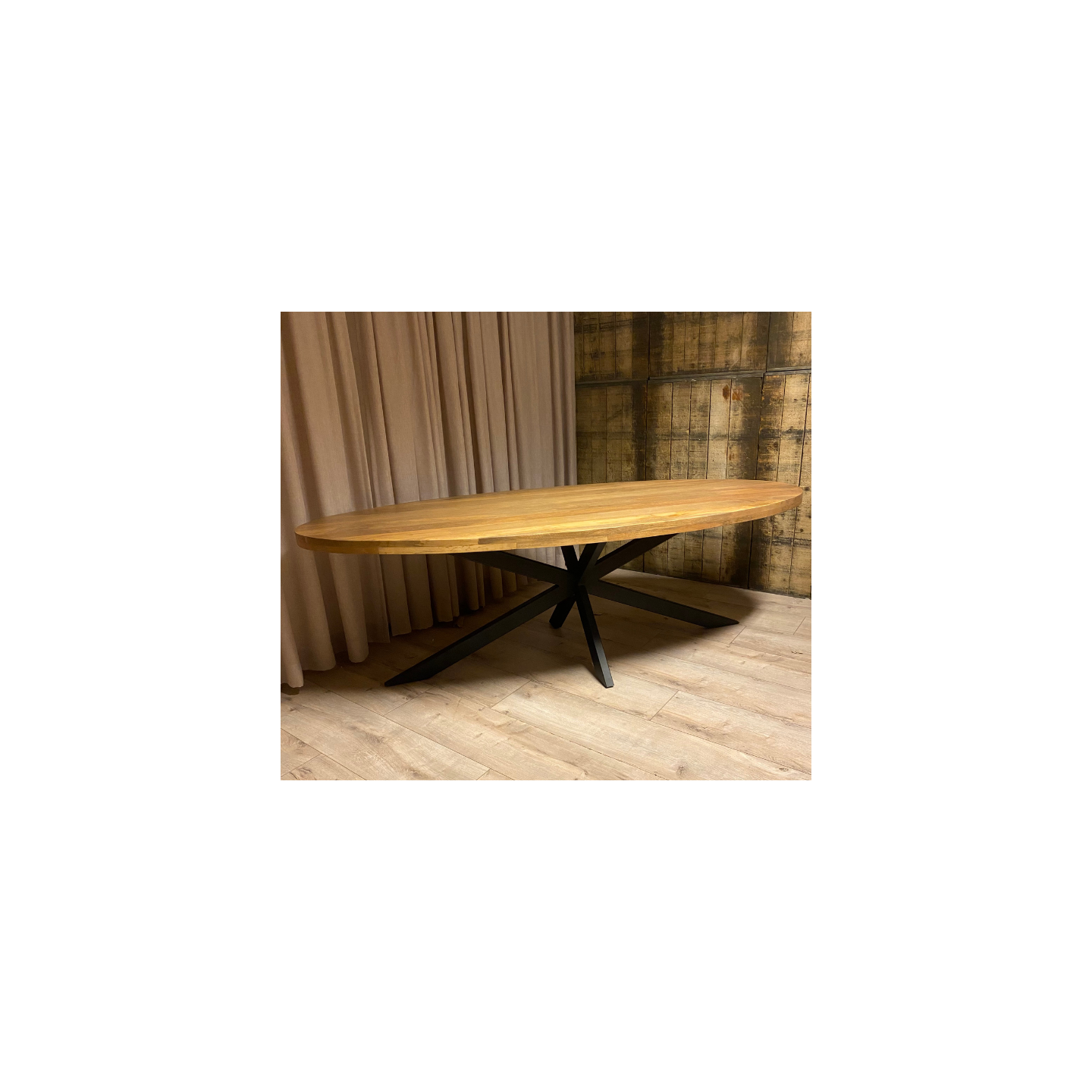 Eetkamertafel Soviano | Ovaal | 200 x 100 x 5.5cm | Mangohout Royale Brown