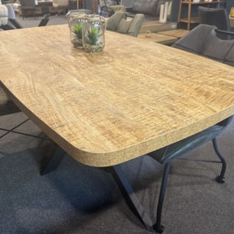 Eetkamertafel Reus Deens ovaal 210 x 100 x 78 cm | HPL | Mango