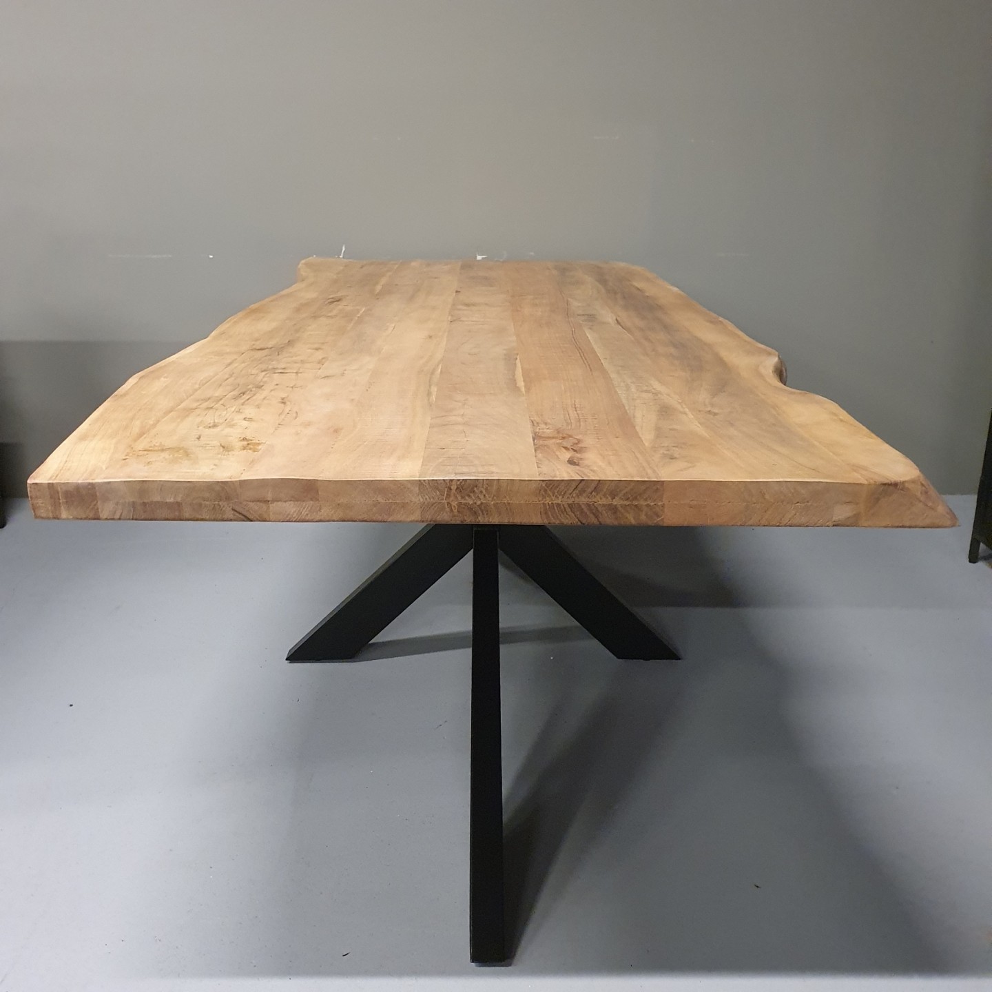 Eetkamertafel Anaconda | Naturel | Spinpoot | 220 x 100 cm